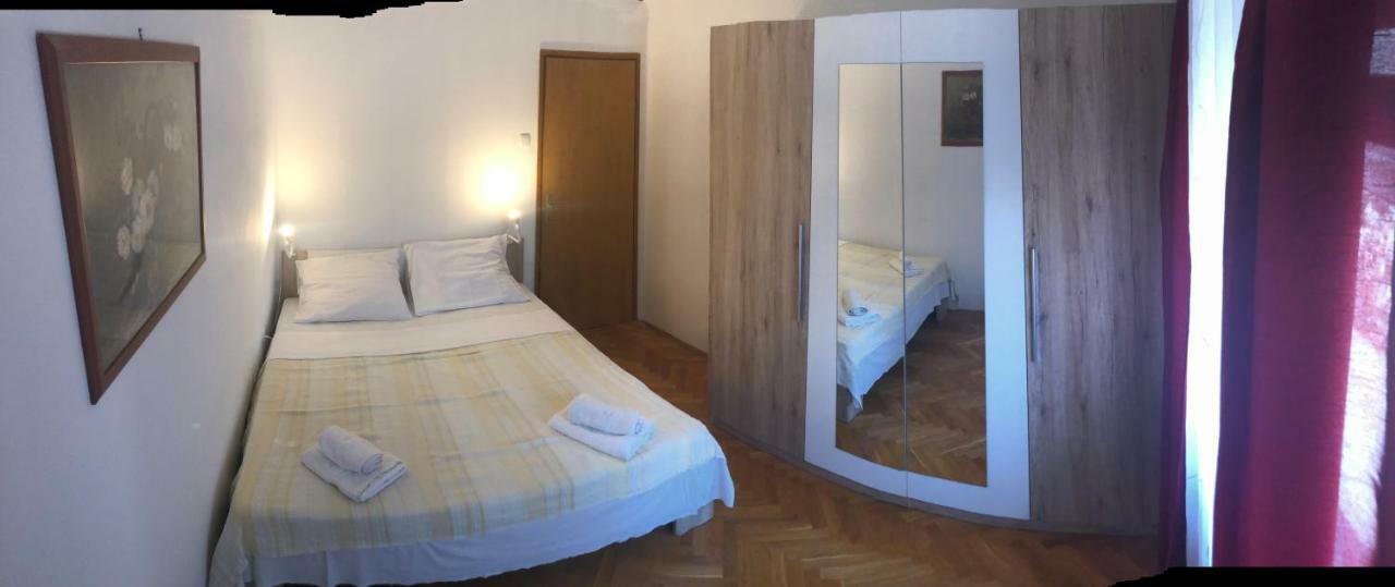 Apartment Kula Klenovica Exteriör bild
